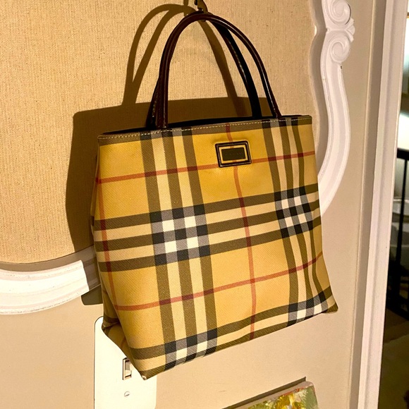 Burberry Mini Bag - Picture 7 of 7